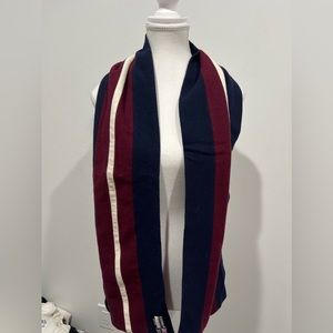 CAMWRAP WOOL SCARF

blue and red